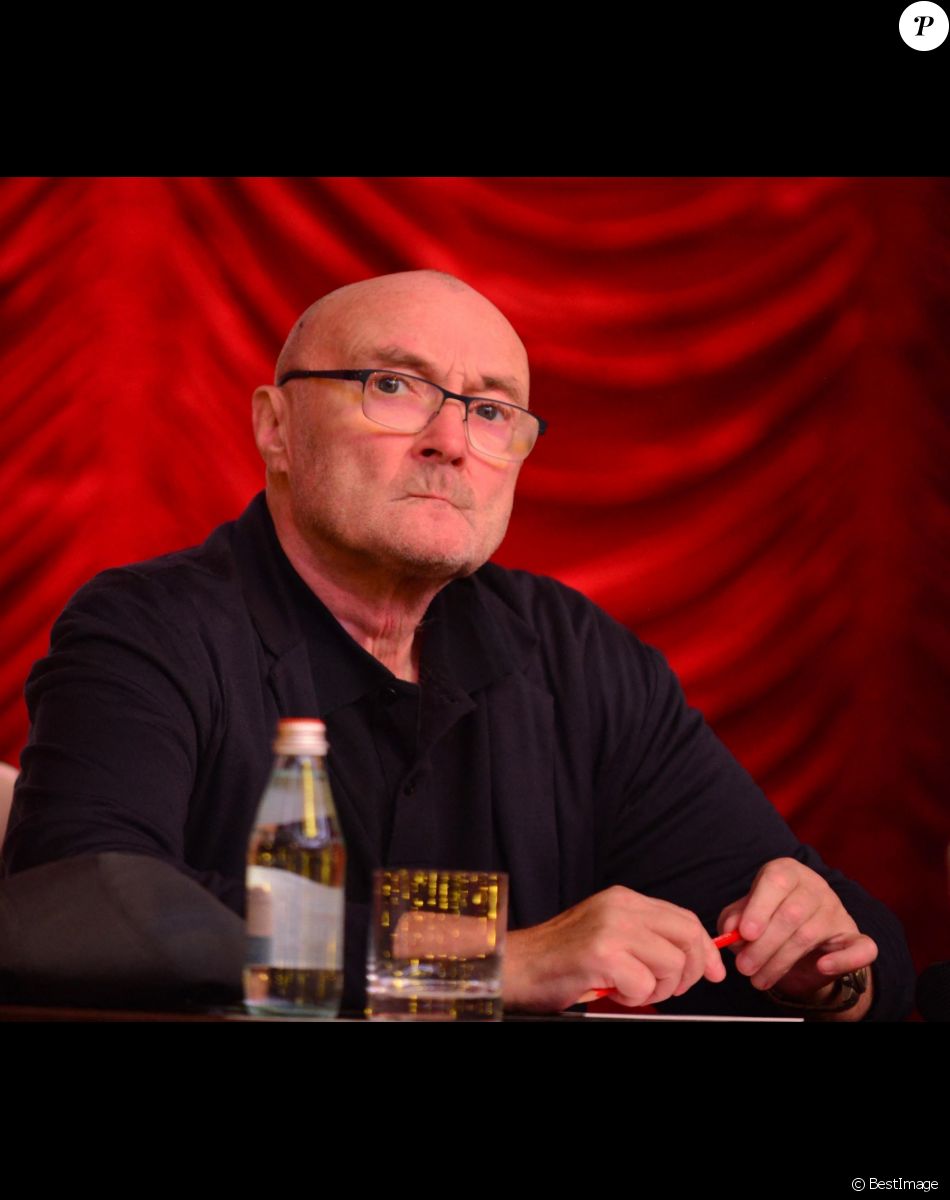Phil Collins lors de la conférence de presse "Little Dreams Foundation" à Miami. Le 18 octobre 2017