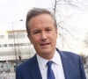 Nicolas Dupont-Aignan, président de Debout la France et candidat à l'élection présidentielle, à la sortie des studios de RMC à Paris, France, le 21 janvier 2022.