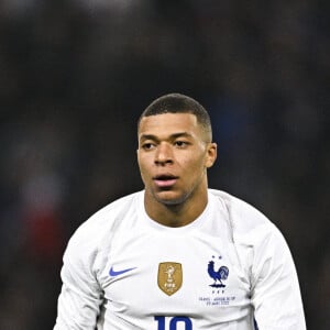 Kylian MBappe (Fra) - L'équipe de France bat l'Afrique du Sud 5 à 0 lors d'un match amical au stade Pierre Mauroy à Villeneuve d'Ascq le 29 mars 2022. © JB Autissier /Panoramic/Bestimage