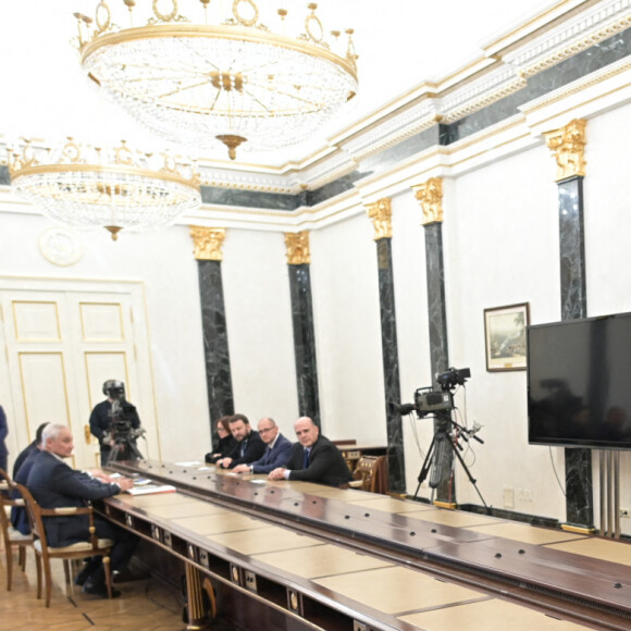 Le président russe Vladimir Poutine préside une réunion par vidéoconférence sur les questions économiques au Kremlin de Moscou, Russie, le 28 février 2022. © Alexei Nikolsky/Tass/Bestimage 