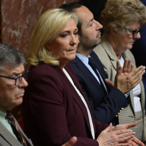 Marine Le Pen (Rassemblement National) - Visio-conférence du président ukrainien Volodymyr Zelensky devant les membres de l'Assemblée Nationale à Paris. Le 23 mars 2022 © Federico Pestellini / Panoramic / Bestimage