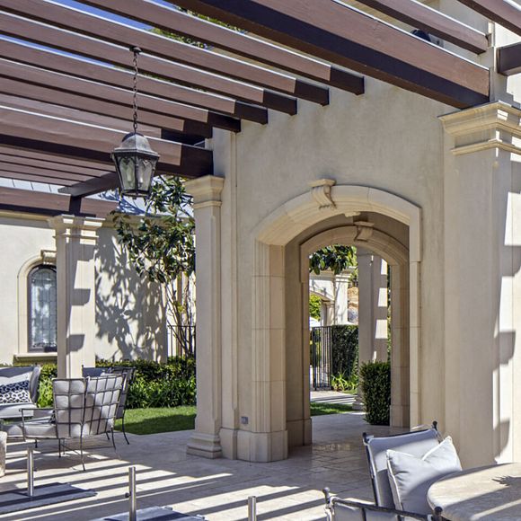 Mark Wahlberg vend son château à Los Angeles pour 87.5 millions de dollars. 
