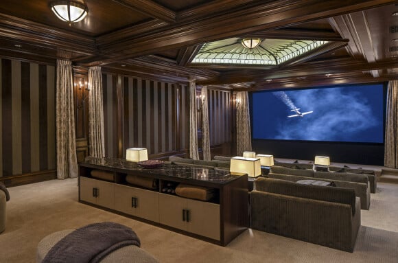 Mark Wahlberg vend son château à Los Angeles pour 87.5 millions de dollars.