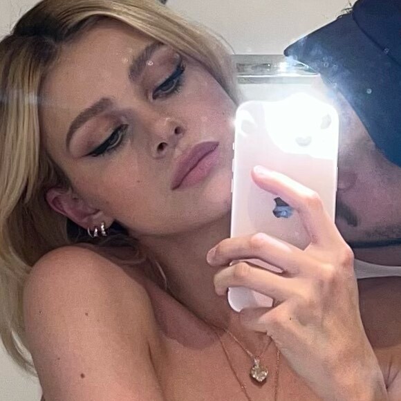 Brooklyn Beckham et sa chérie Nicola Peltz sur Instagram. Le 14 janvier 2022.