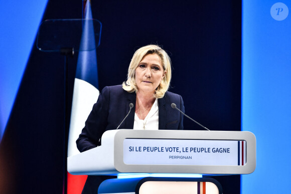 Marine Le Pen - Meeting de Marine Le Pen, candidate RN à l'élection présidentielle, à Perpignan le 7 avril 2022