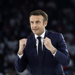 Le président de la République française et candidat du parti centriste La République en marche (LREM) à la réélection, Emmanuel Macron a effectué son premier grand meeting de campagne à La Défense Arena à Nanterre