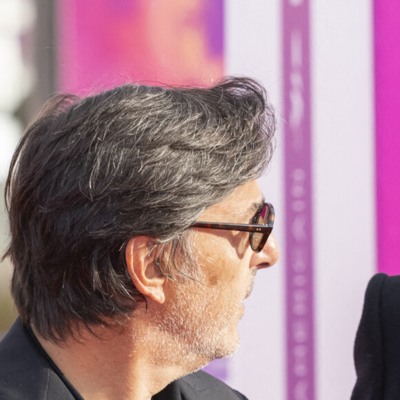 Yvan Attal et Charlotte Gainsbourg ( présidente du jury) - Première du film "Les choses humaines" lors de la 47éme édition du Festival du Cinéma Américain de Deauville le 11 septembre 2021. © Olivier Borde / Bestimage 
