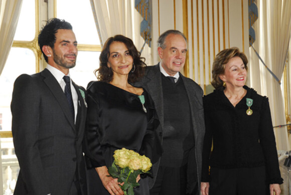 Remise de décorations de Nathalie Rykiel et Marc Jacobs par Frédéric Mitterrand, le 22 janvier 2010.