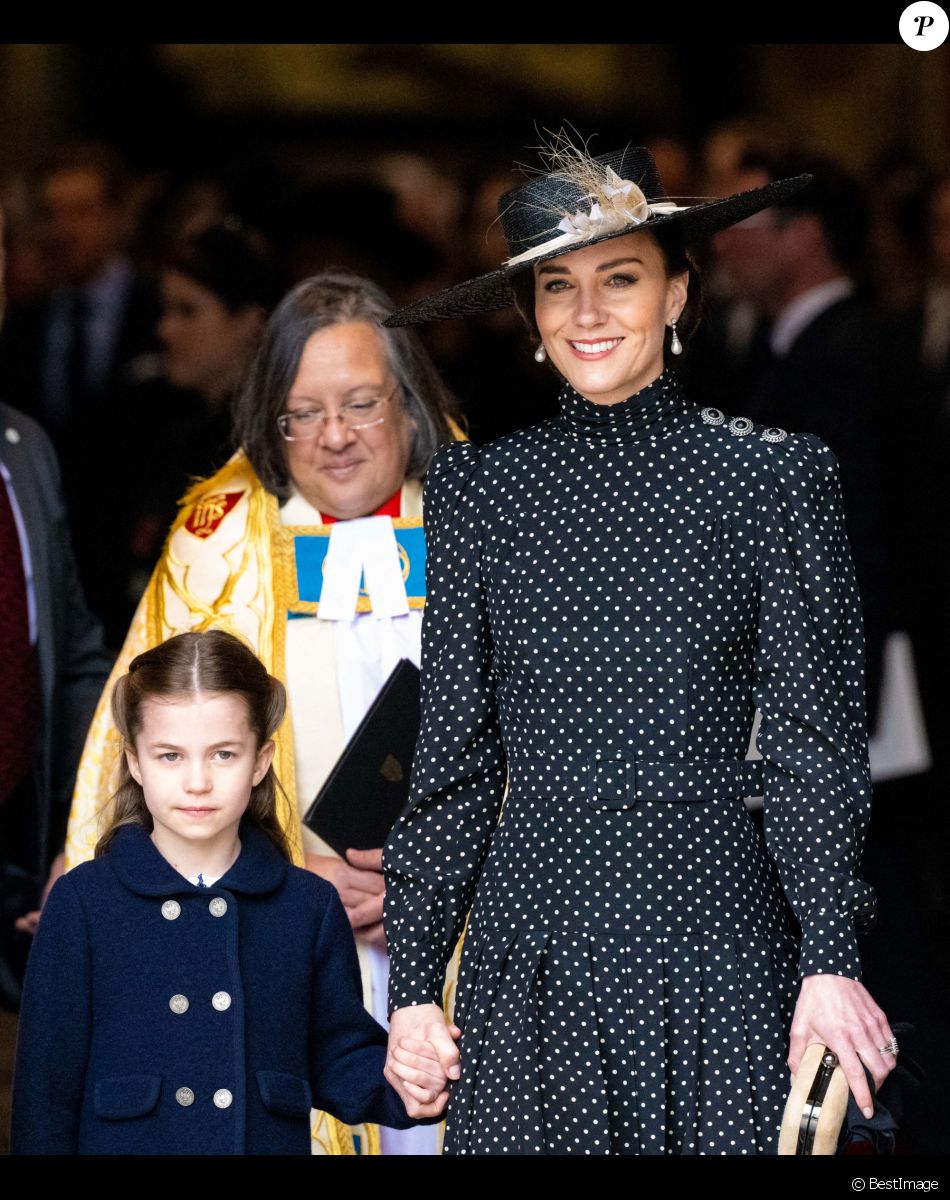 Catherine (Kate) Middleton, duchesse de Cambridge et La princesse Charlotte de Cambridge lors du service d'action de grâce en hommage au prince Philip, duc d'Edimbourg, à l'abbaye de Westminster à Londres, Royaume Uni, le 29 mars 2022. Le prince Philip, duc d'Edimbourg, est décédé le 9 avril 2021.