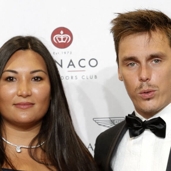 Louis et Marie Ducruet - Avant première du dernier James Bond " No Time To Die" au Casino de Monaco, le 29 septembre 2021. Pour assister à cette soirée il a fallut payer 2500 Dollars soit un peu plus de 2000 Euros. Les recettes serviront à financer le nouveau prix remis en l'honneur de Sir Roger Moore, ancien agent 007 et résident du Rocher, disparu en 2017. L'acteur britannique avait fait ses débuts grâce à cette fondation, qui, comme le voulait la princesse Grace Kelly, se consacre à aider des jeunes artistes émergents dans le théâtre, la danse ou le cinéma, grâce à des bourses professionnelles. © Claudia Albuquerque/Bestimage