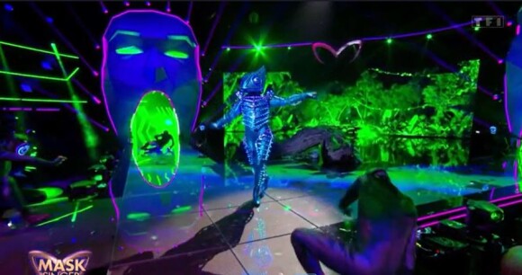 Le Caméléon dans "Mask Singer 2022", le 8 avril, sur TF1