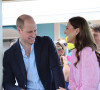 Le prince William, duc de Cambridge, et Catherine (Kate) Middleton, duchesse de Cambridge, visitent "Fish Fry" à Abaco, un lieu de rassemblement culinaire traditionnel des Bahamas qui se trouve sur toutes les îles des Bahamas, le huitième jour de leur tournée dans les Caraïbes au nom de la reine pour marquer son jubilé de platine. Abaco, le 26 mars 2022.