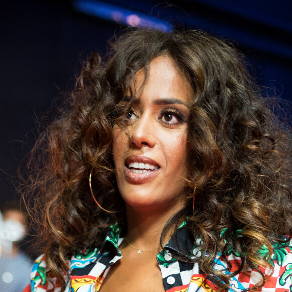 Exclusif - Amel Bent - Backstage de l'enregistrement de l'émission "300 Choeurs chantent Dassin" à Paris, qui sera diffusée le 16 octobre sur France 3. © Tiziano Da Silva / Bestimage 