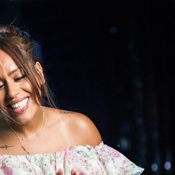 Exclusif - Backstage - Amel Bent - Enregistrement de l'émission "Tous ensemble pour la musique" pour la fête de la musique 2020 à l'AccorHotels Arena à Paris le 18 juin 2020. © Cyril Moreau / Veeren Ramsamy / Bestimage 