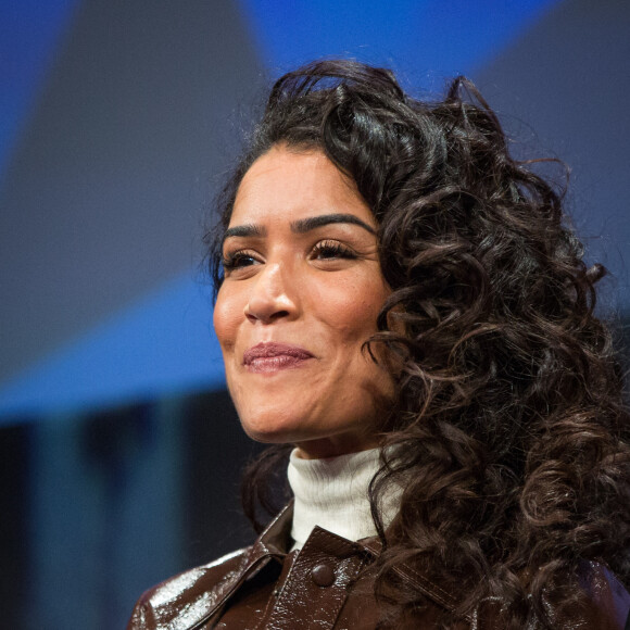 Sabrina Ouazani (membre du jury) lors de la soirée d'ouverture de la 23ème édition du festival international du film de comédie l'Alpe d'Huez, Isère, France, le 14 janvier 2020. © Cyril Moreau/Bestimage 