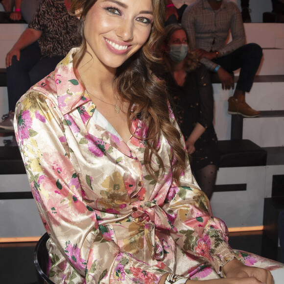 Exclusif - Delphine Wespiser (Miss France 2012) - TPMP (Touche Pas à Mon Poste) présenté par Cyril Hanouna, qui tente de réconcilier Sylvie Ortega, Loana Petrucciani et Eryl Prayer, diffusée en direct le 23 Septembre 2021 sur C8 - Paris le 23 Septembre 2021 © Jack Tribeca / Bestimage 