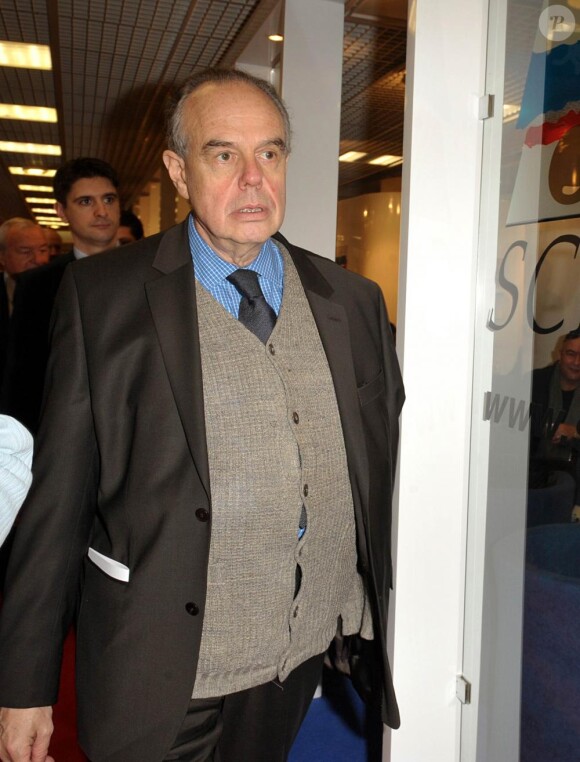 Frédéric Mitterrand s'éclate au MIDEM de Cannes. 24/01/2010