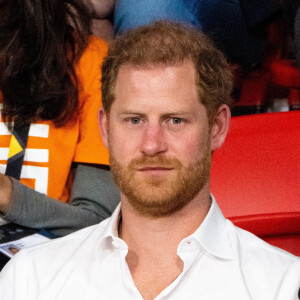 Le prince Harry, duc de Sussex, assiste à la dynamophilie lors de la 5ème édition des Jeux Invictus 2020 au Zuiderpark à La Haye, Pays-Bas, le 21 avril 2022.