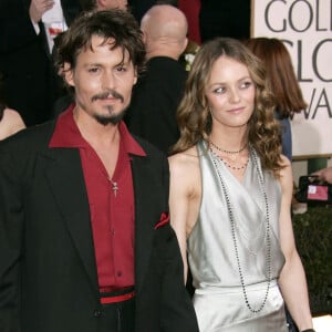 Johnny Depp et Vanessa Paradis sur le tapis rouges des Golden Globes.