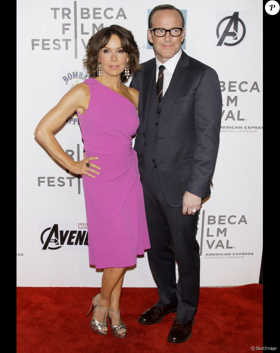 Jennifer Grey et Clark Gregg au Tribeca Film Festival le 28 avril 2012.