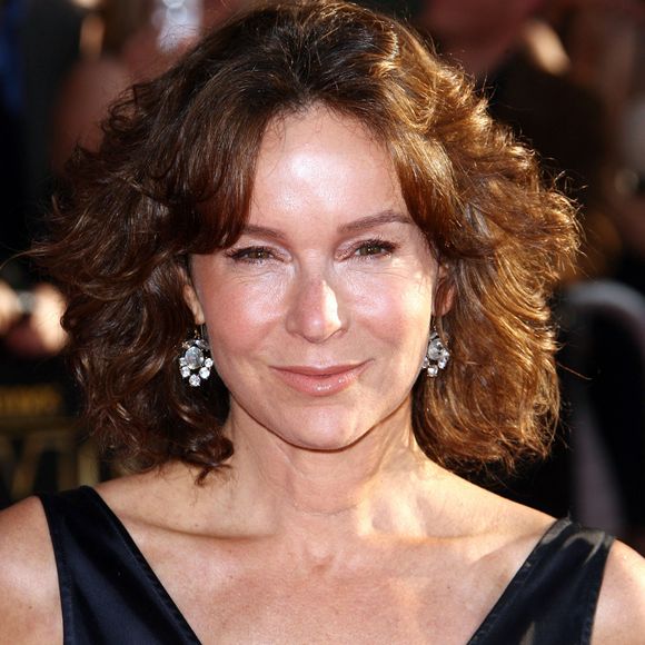 Jennifer Grey - Première du film Iron Man 2 au El Capitan Theatre à Hollywood