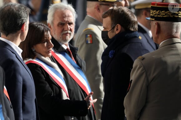 Le président de la république, Emmanuel Macron et la maire de Paris, Anne Hidalgo - Le président de la République française lors de la commémoration marquant le 103ème anniversaire de l'armistice du 11 novembre 1918, mettant fin à la Première Guerre mondiale (WWI) à l'Arc de Triomphe à Paris. Le 11 novembre 2021
