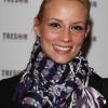 Sur Verylou.com, les stars, à l'image d'Elodie Gossuin, se confient et mettent aux enchères des objets fétiches au profit de causes qui leur tiennent à coeur...