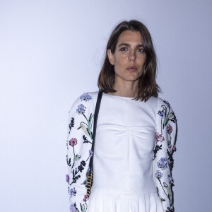 Charlotte Casiraghi au front row du défilé de mode Chanel lors de la Fashion Week printemps/été 2022 à Paris, France, le 5 octobre 2021. © Olivier Borde/Bestimage 