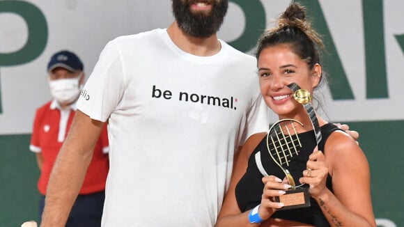 Benoît Paire : Sa chérie Julie Bertin est le sosie de la compagne d'une autre star du tennis, photos troublantes