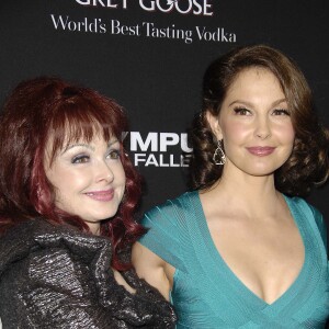 Naomi Judd et Ashley Judd - Première du film "Olympus Has Fallen" à Hollywood
