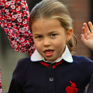 Info - La princesse Charlotte de Cambridge fête ses 5 ans - Le prince William, duc de Cambridge, et Catherine (Kate) Middleton, duchesse de Cambridge, accompagnent le prince George et la princesse Charlotte pour leur rentrée scolaire à l'école Thomas's Battersea à Londres, Royaume Uni, le 5 septembre 2019.