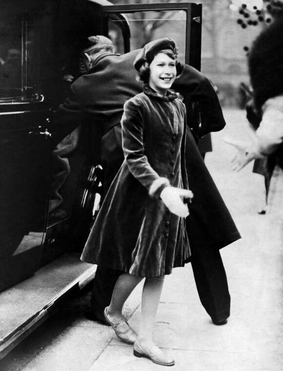 Rétrospective la reine Elisabeth II d'Angleterre - La princesse Elisabeth, âgée de 12 ans, en mars 1939 - âgée de 12 ans