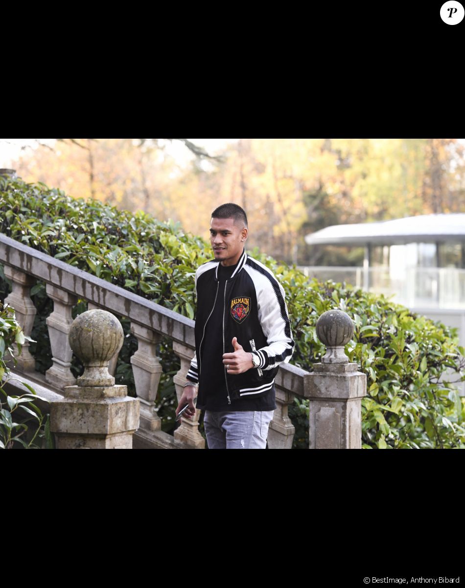 Alphonse Areola - Les joueurs de l'équipe de France se rendent à l'entrainement à Clairefontaine. © Anthony Bibard/Panoramic/Bestimag