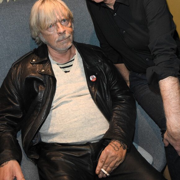 Le chanteur Renaud (Renaud Séchan) et Dave - People au concert de Dave à Bobino à Paris le 18 novembre 2019. © Coadic Guirec/Bestimage )