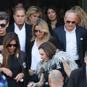 Marc Lavoine, Sarah Lavoine (Poniatowski) - Sorties des obsèques de la chanteuse Régine au Crematorium du cimetière du Père-Lachaise à Paris. Le 9 mai 2022 © Jacovides-Moreau / Bestimage 