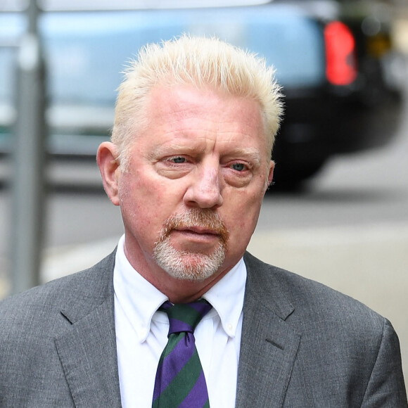 Boris Becker et sa compagne Lilian de Carvalho se rendent au tribunal "Southwark Crown Court" pour le derbnier du jour du procès pour fraude fiscale de Boris Becker. Il encourt jusqu'à 7 ans de prison ferme. Londres, le 29 avril 2022.