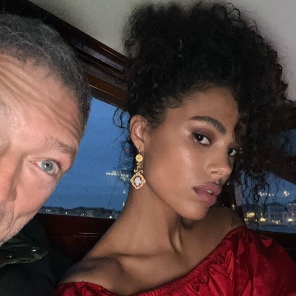 Tina Kunakey a partagé plusieurs photos de son voyage en amoureux avec son mari Vincent Cassel. @ Instagram / Tina Kunakey