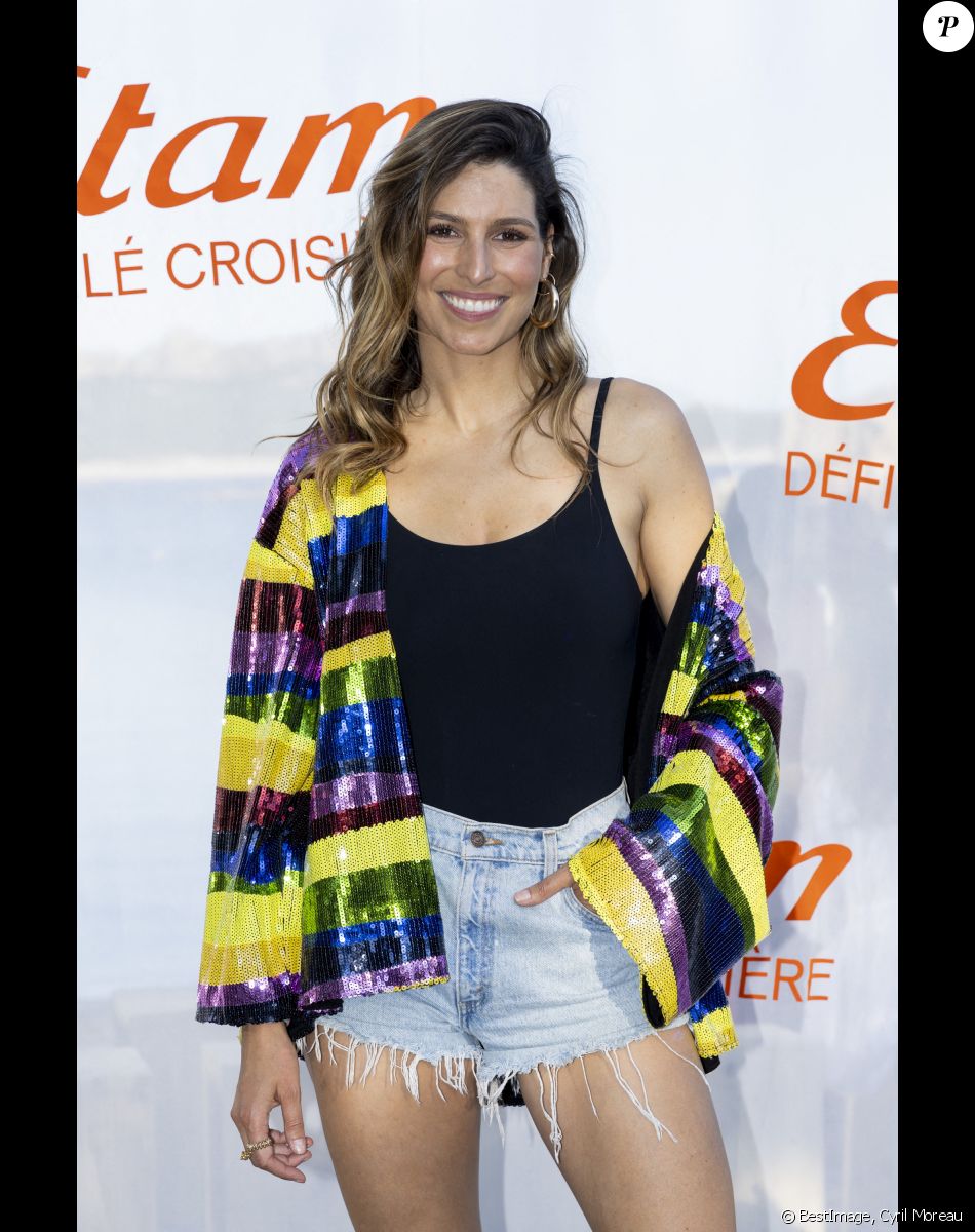 Laury Thilleman - Photocall lors du défilé Etam Croisière 2022 au Domaine de Murtoli, Corse le 12 mai 2022 © Cyril Moreau / Bestimage