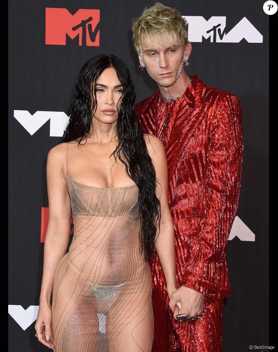 Machine Gun Kelly, Megan Fox - Cérémonie des MTV Video Music Awards à New York.