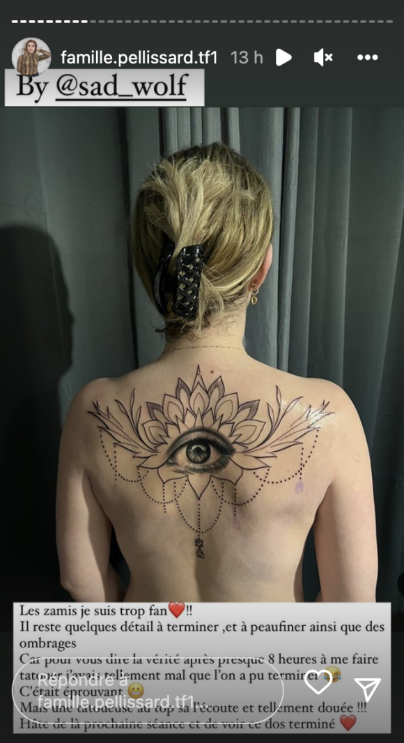 Amandine Pellissard (Familles nombreuses, la vie en XXL) s'offre un nouveau tatouage XXL.