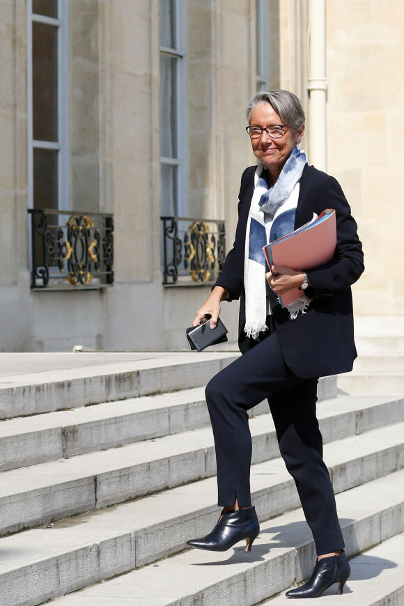 Elisabeth Borne, ministre des Transports - Le président de la République française réunit des acteurs de la politique de la Ville au Palais de l'Elysée à Paris, France, le 22 mai 2018.