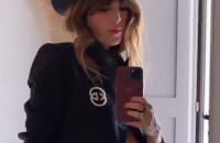 Lou Doillon, enceinte de son deuxième enfant, dans les Pouilles (Italie) en mai 2022
