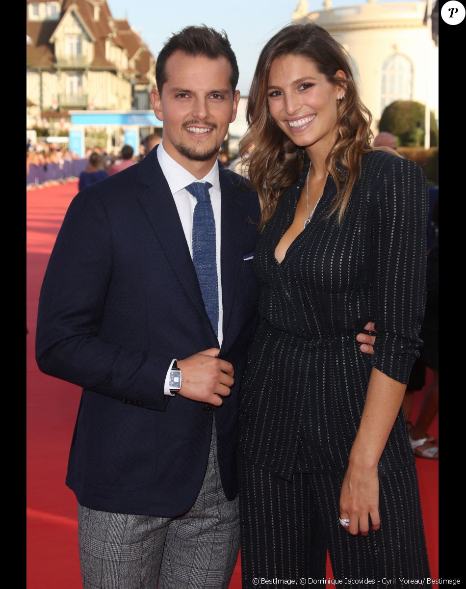 Laury Thilleman (Miss France 2011) et son compagnon Juan Arbelaez - Tapis rouge avant la projection de "Good Time" lors 43ème Festival du Cinema Americain de Deauville le 2 septembre 2017. © Denis Guignebourg/Bestimage