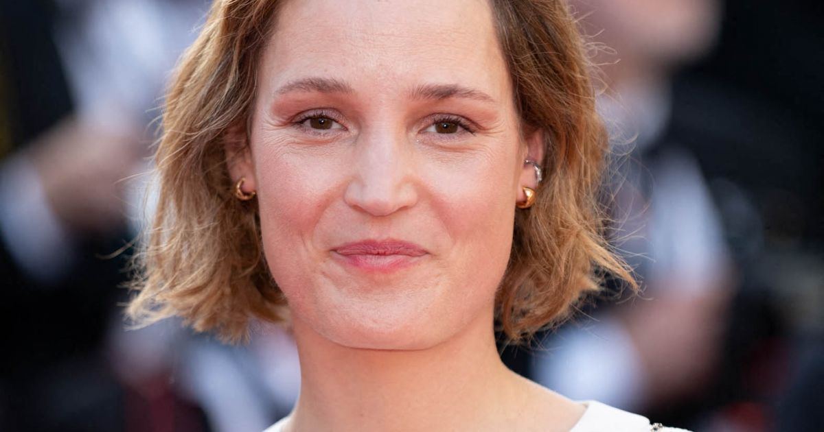 “Un joli moment” : Vicky Krieps, dernière compagnie de Gaspard Ulliel, émue à Cannes