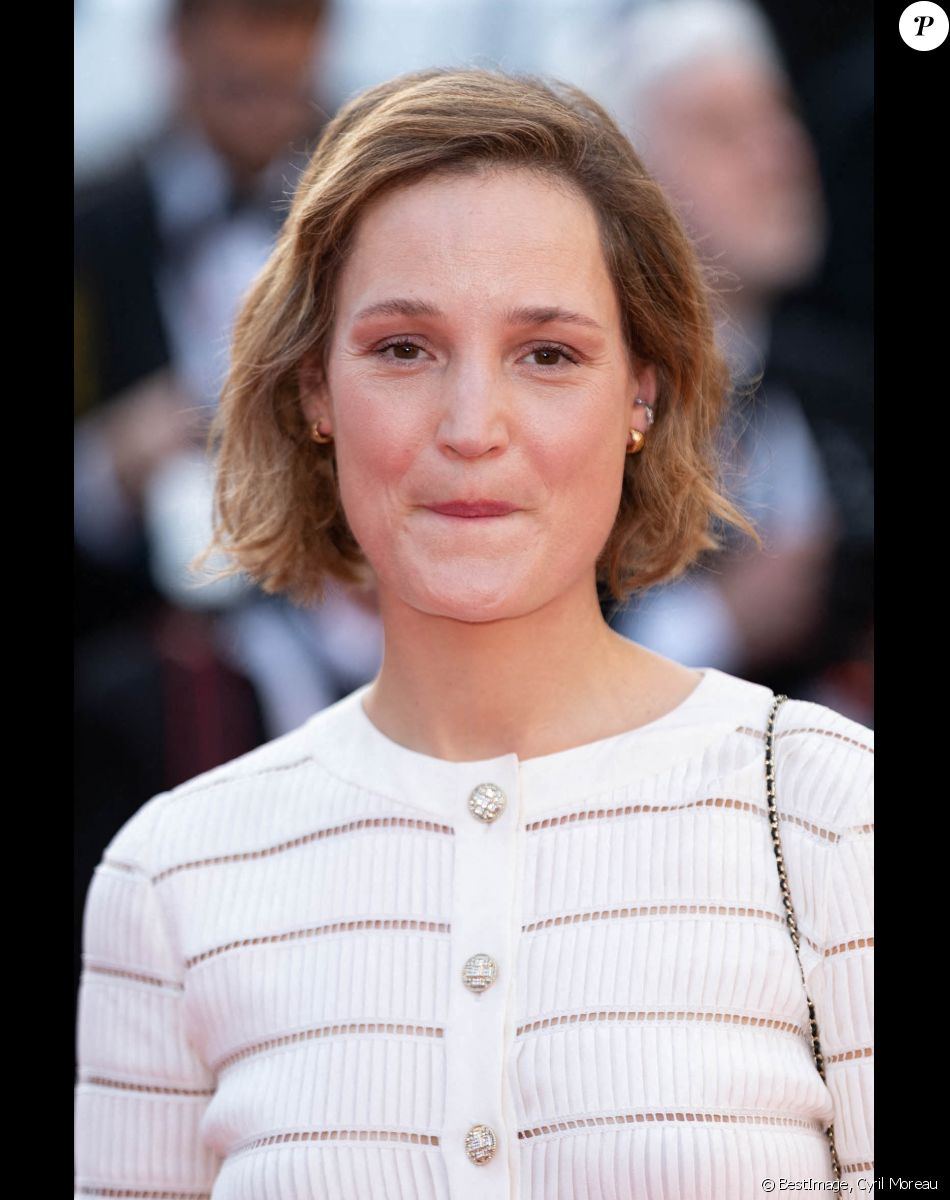 Vicky Krieps - Montée des marches du film " Three Thousand Years of Longing (3000 ans à t'attendre) " lors du 75ème Festival International du Film de Cannes. Le 20 mai 2022 © Cyril Moreau / Bestimage