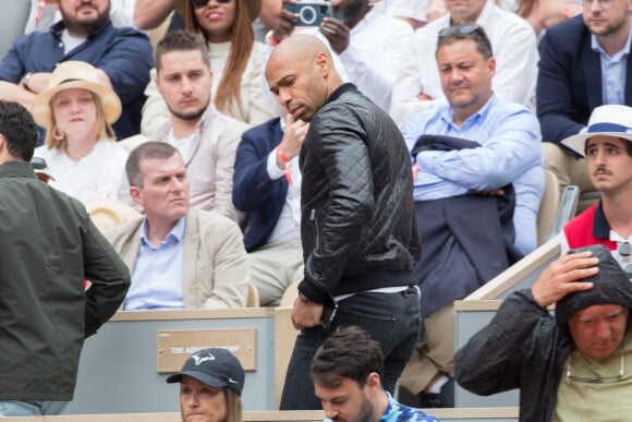Thierry Henry - People des les tribunes des Internationaux de France de Tennis de Roland Garros 2022 - Jour 1. à Paris le 22 mai 2022.