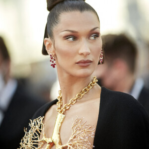 Bella Hadid - Montée des marches du film " Three Floors / Tre Piani" lors du 74ème Festival International du Film de Cannes. Le 11 juillet 2021 © Borde-Jacovides-Moreau / Bestimage