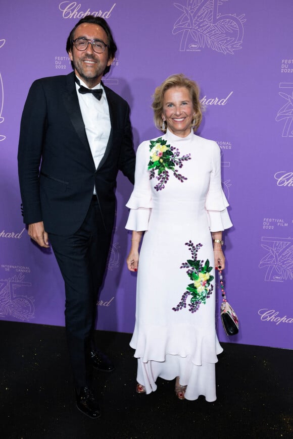 François Breavoine et sa compagne Iris Knobloch (prochaine présidente du festival de Cannes et présidente de Warner France) - Photocall du dîner du 75ème Festival International du Film de Cannes. Le 24 mai 2022