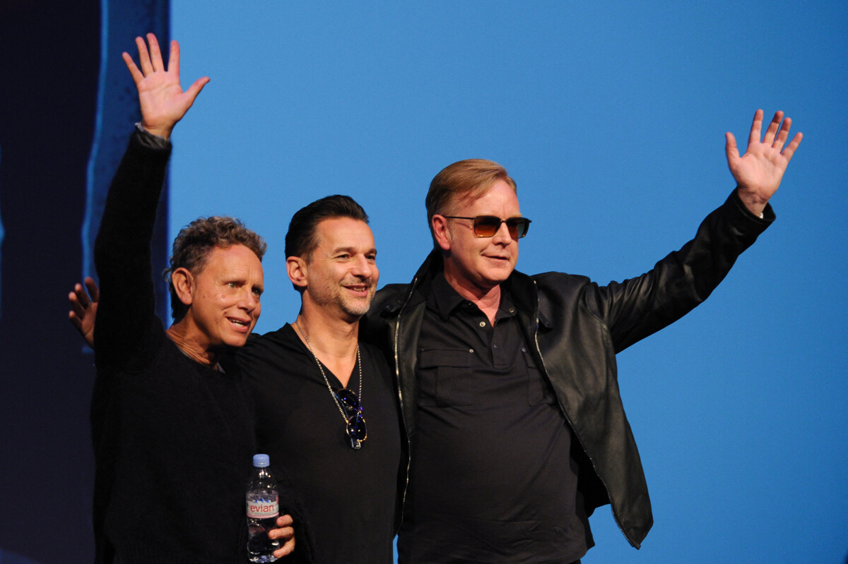 Photo : Depeche Mode (Dave Gahan, Martin Gore et Andy Fletcher) -  Conférence de presse à Paris, le 23 octobre 2012. @ Christophe  Guibbaud/ABACAPRESS.COM - Purepeople