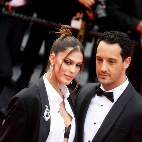 Iris Mittenaere et son compagnon Diego El Glaoui - Montée des marches du film " Top Gun : Maverick " lors du 75ème Festival International du Film de Cannes. Le 18 mai 2022 © Dominique Jacovides / Bestimage